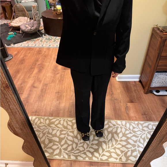 Woman's 2 piece suit - Picture 3 of 8